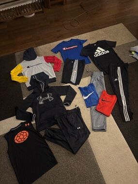 Boy clothes bundle youth L